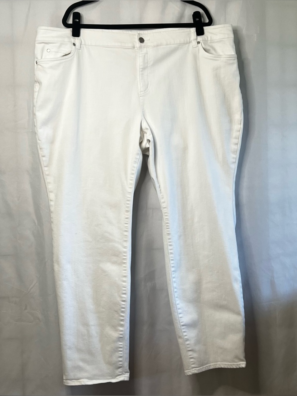Vince Camuto White Straight-Leg Pants